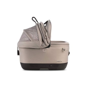 Tavo Maeve ISO5X Wind törmäystestattu turvaistuin autoon integroidulla tuuletusjärjestelmällä