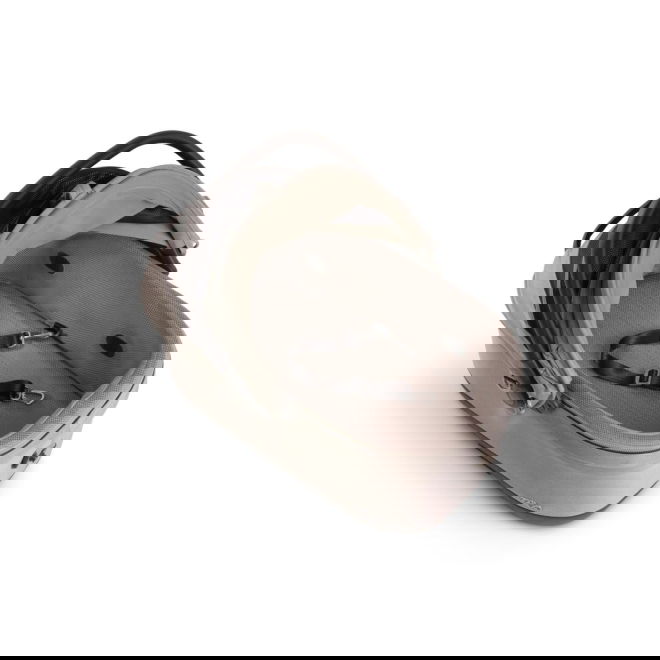 Tavo Maeve ISO6X Wind t&ouml;rm&auml;ystestattu turvaistuin autoon integroidulla tuuletusj&auml;rjestelm&auml;ll&auml;