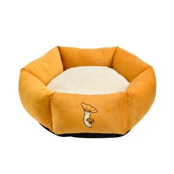 Little&Bigger MushroomLove Hexagon Hundeseng Kantarell