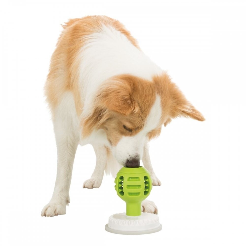 Trixie Lick&apos;n&apos;Snack pallo ø 8/12 × 13 cm