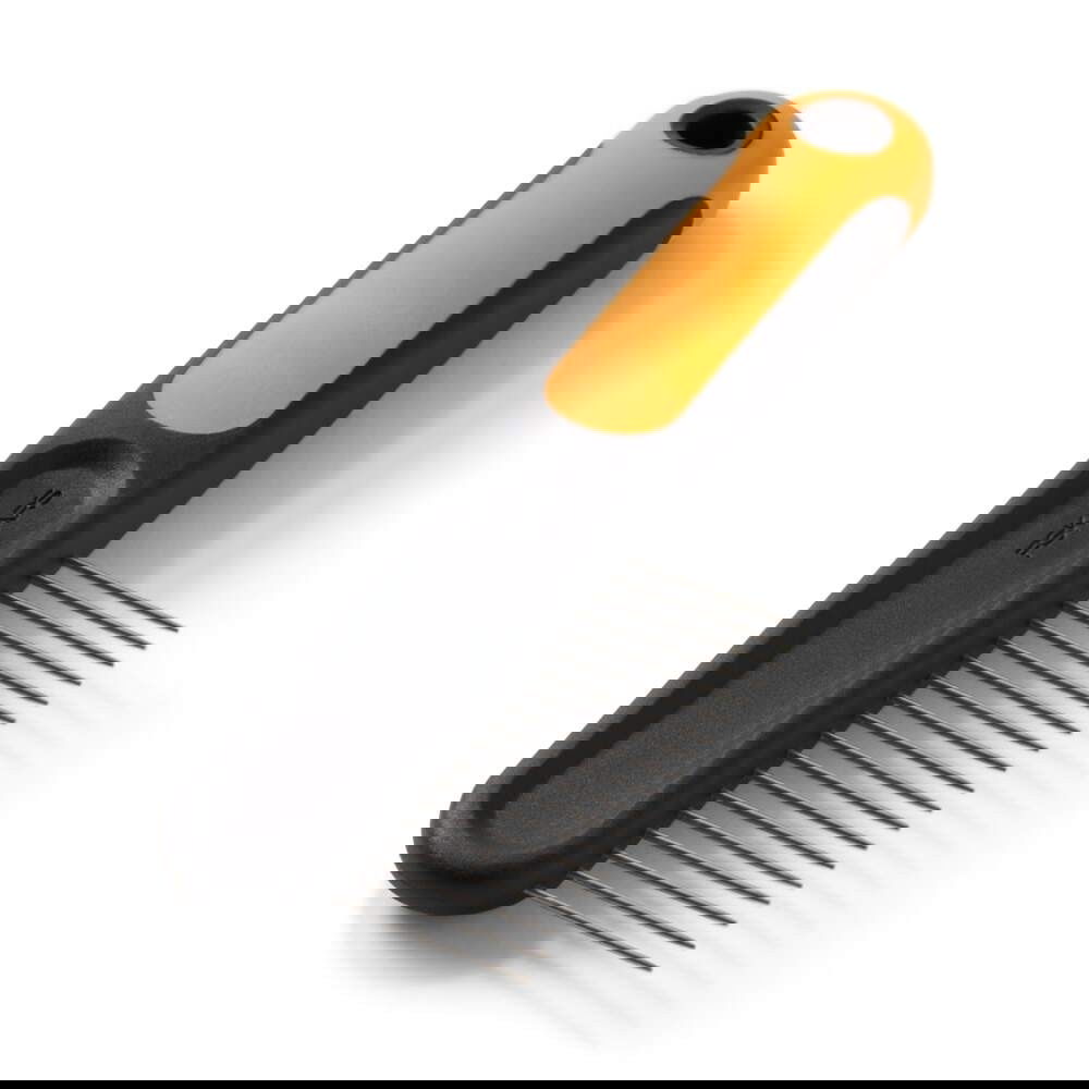 Fiskars harvapiikkinen kampa