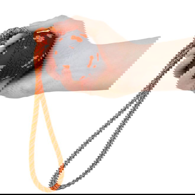 Non-Stop Dog ball on rope (60x60mm)