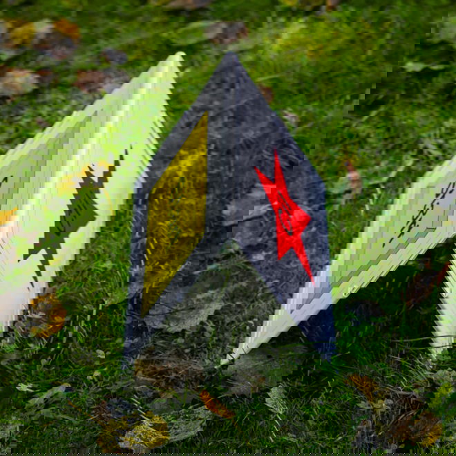 Rally-toko-kylttiteline Loype