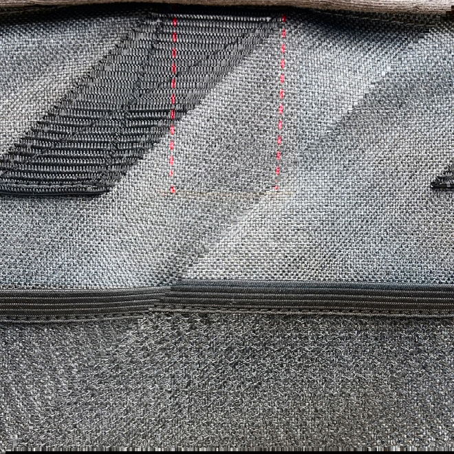 Koiran korotettu autoistuin KONG Ultimate