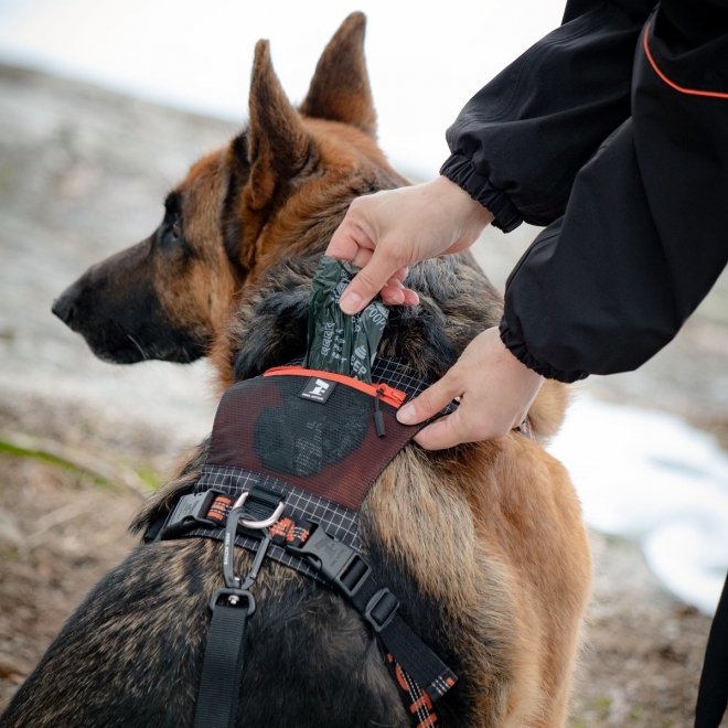 Feel Active Outdoor Hundsele med Lomme Svart