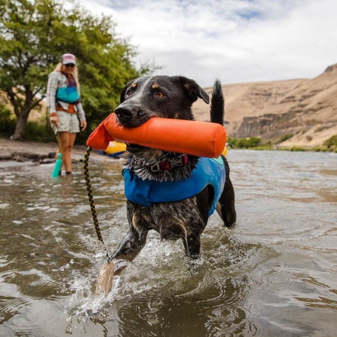 RuffWear Lunker Flytande Dummy (Orange)